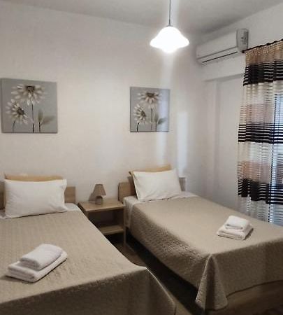 דירות קאלאבאקה Meteora Mandras House מראה חיצוני תמונה